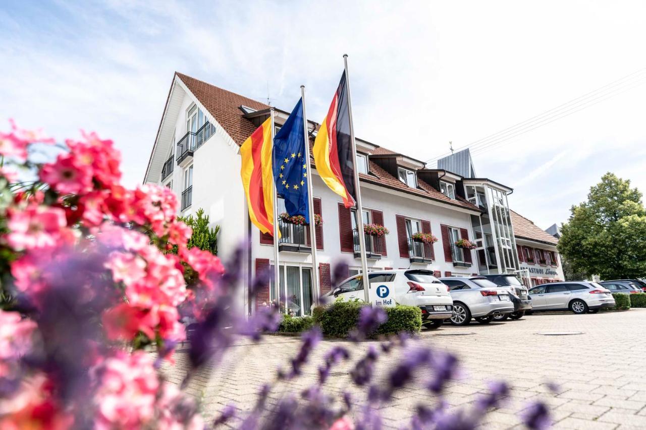 Hotel & Gasthaus Loewen วัลด์เคียร์ช ภายนอก รูปภาพ