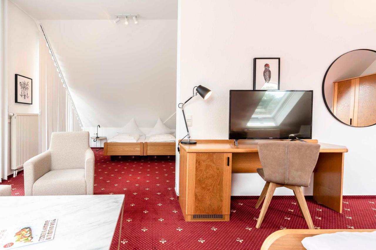 Hotel & Gasthaus Loewen วัลด์เคียร์ช ภายนอก รูปภาพ