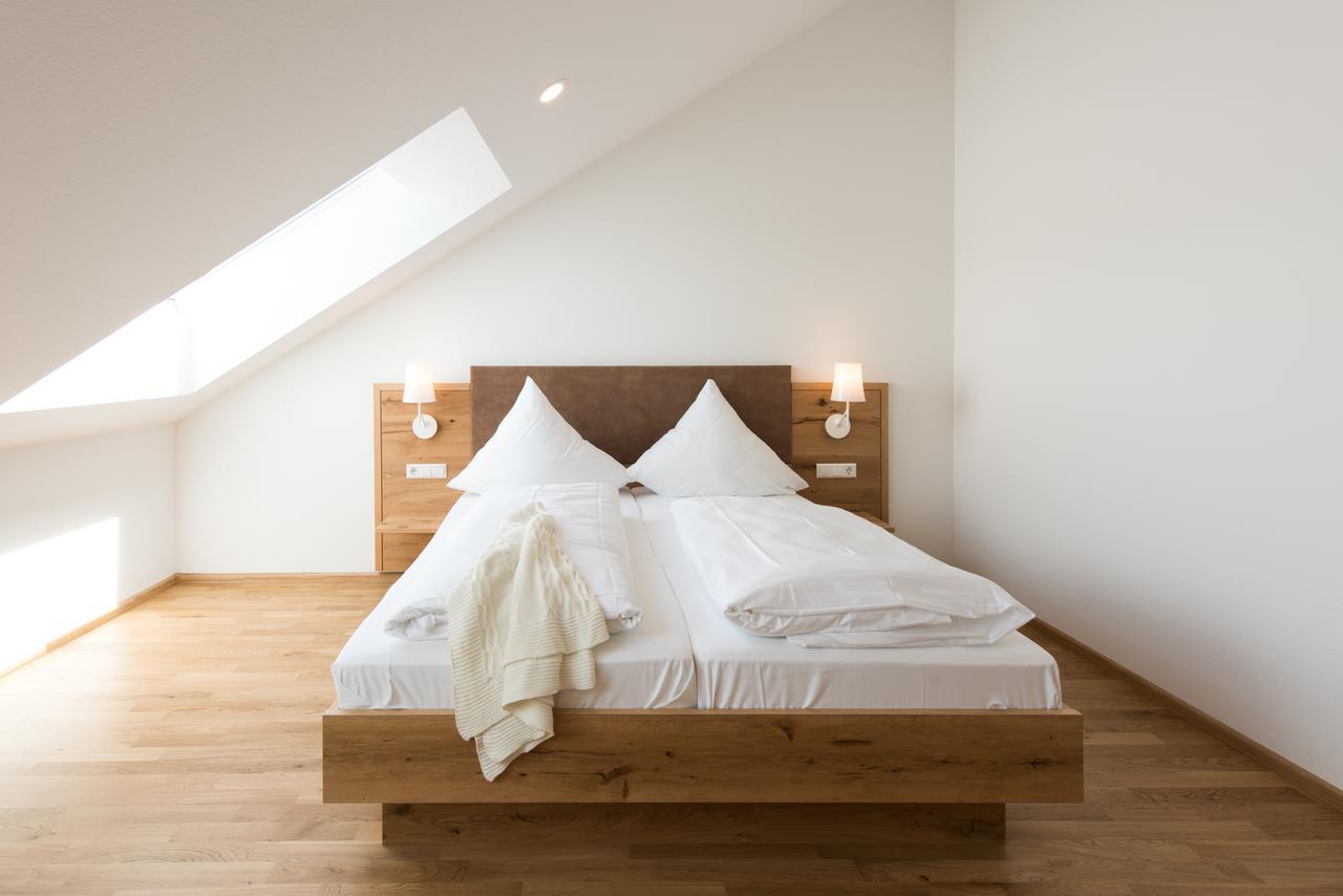 Hotel & Gasthaus Loewen วัลด์เคียร์ช ห้อง รูปภาพ